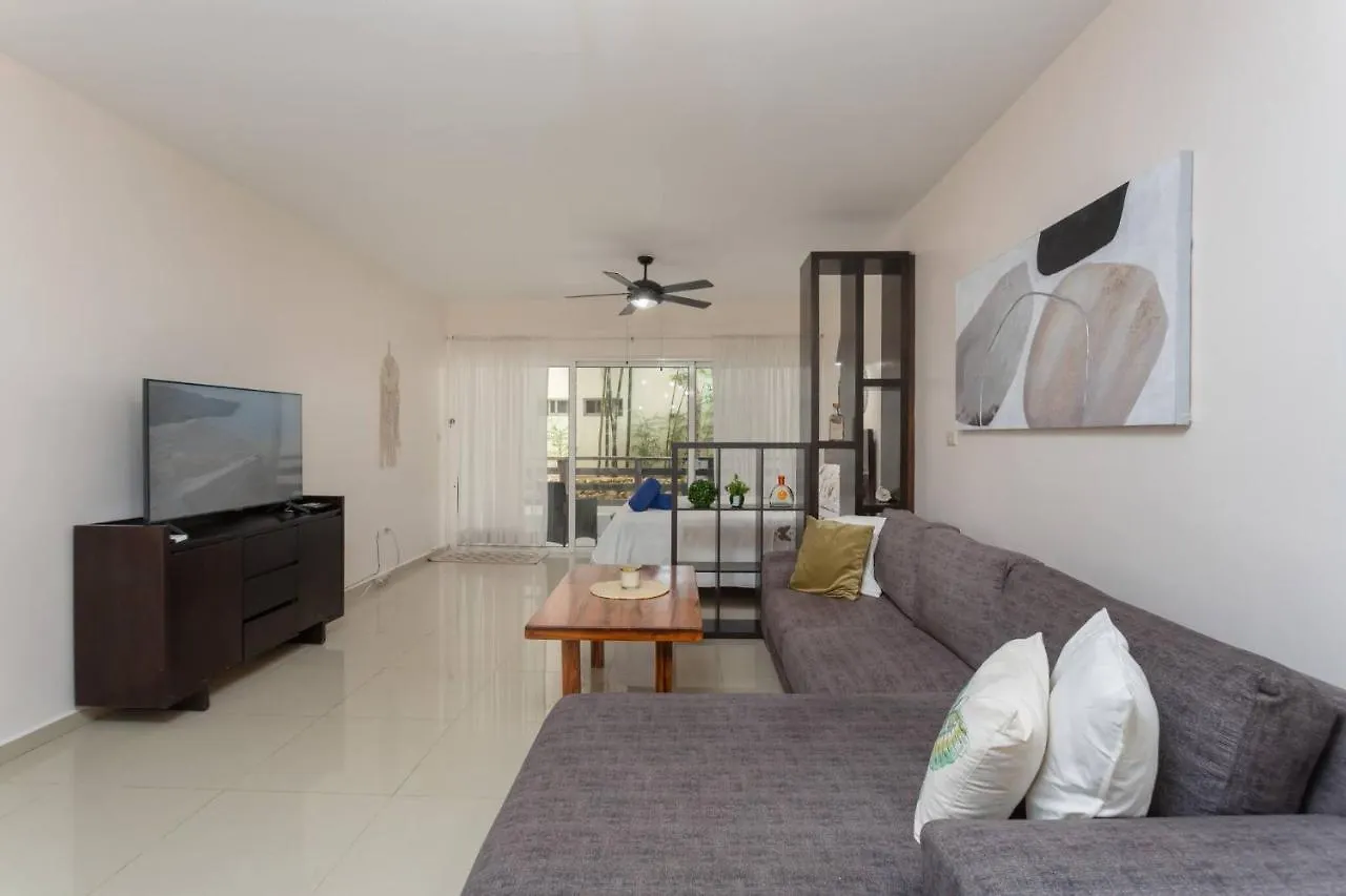 Daire Affordable 1 Bedroom Condo For Families - Near 5Th Playa del Carmen