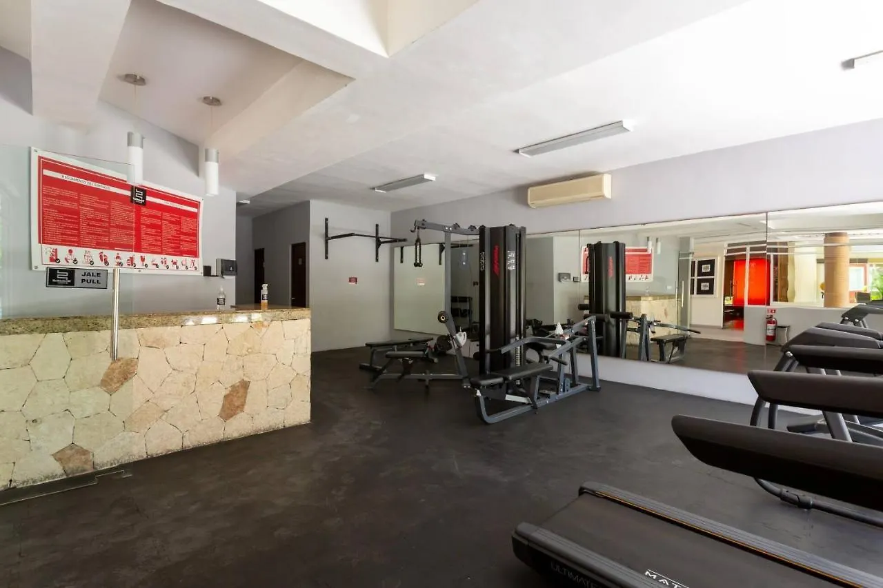 Affordable 1 Bedroom Condo For Families - Near 5Th Playa del Carmen 0*,  Meksika