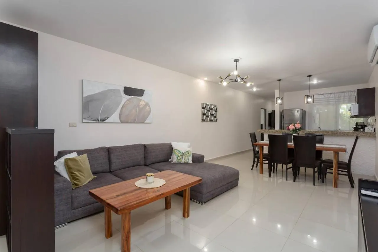 Affordable 1 Bedroom Condo For Families - Near 5Th Playa del Carmen