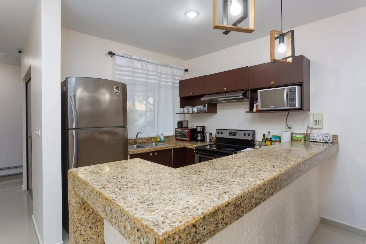 Affordable 1 Bedroom Condo For Families - Near 5Th Playa del Carmen