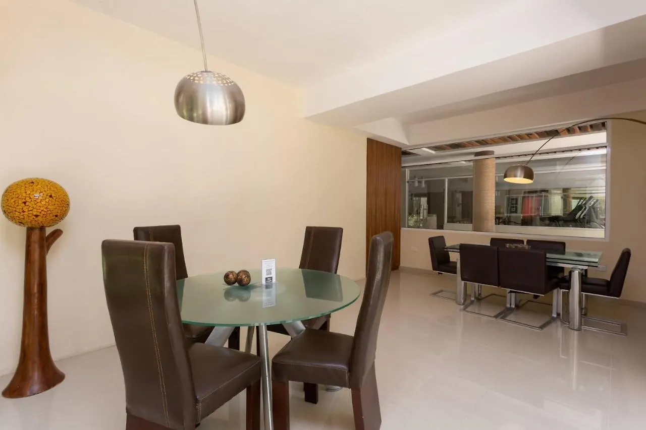 Affordable 1 Bedroom Condo For Families - Near 5Th Playa del Carmen Daire