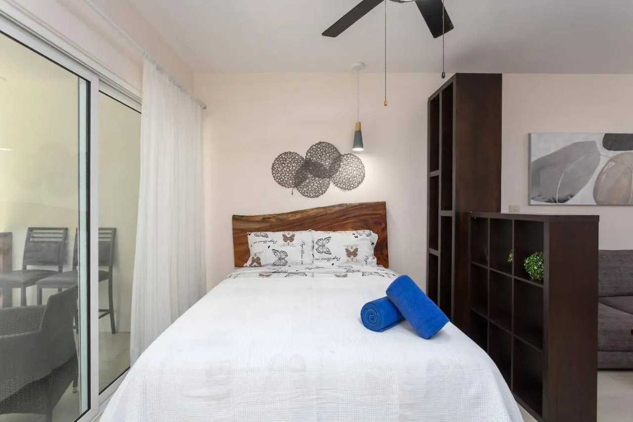 Apartment Affordable 1 Bedroom Condo For Families - Near 5Th Playa del Carmen